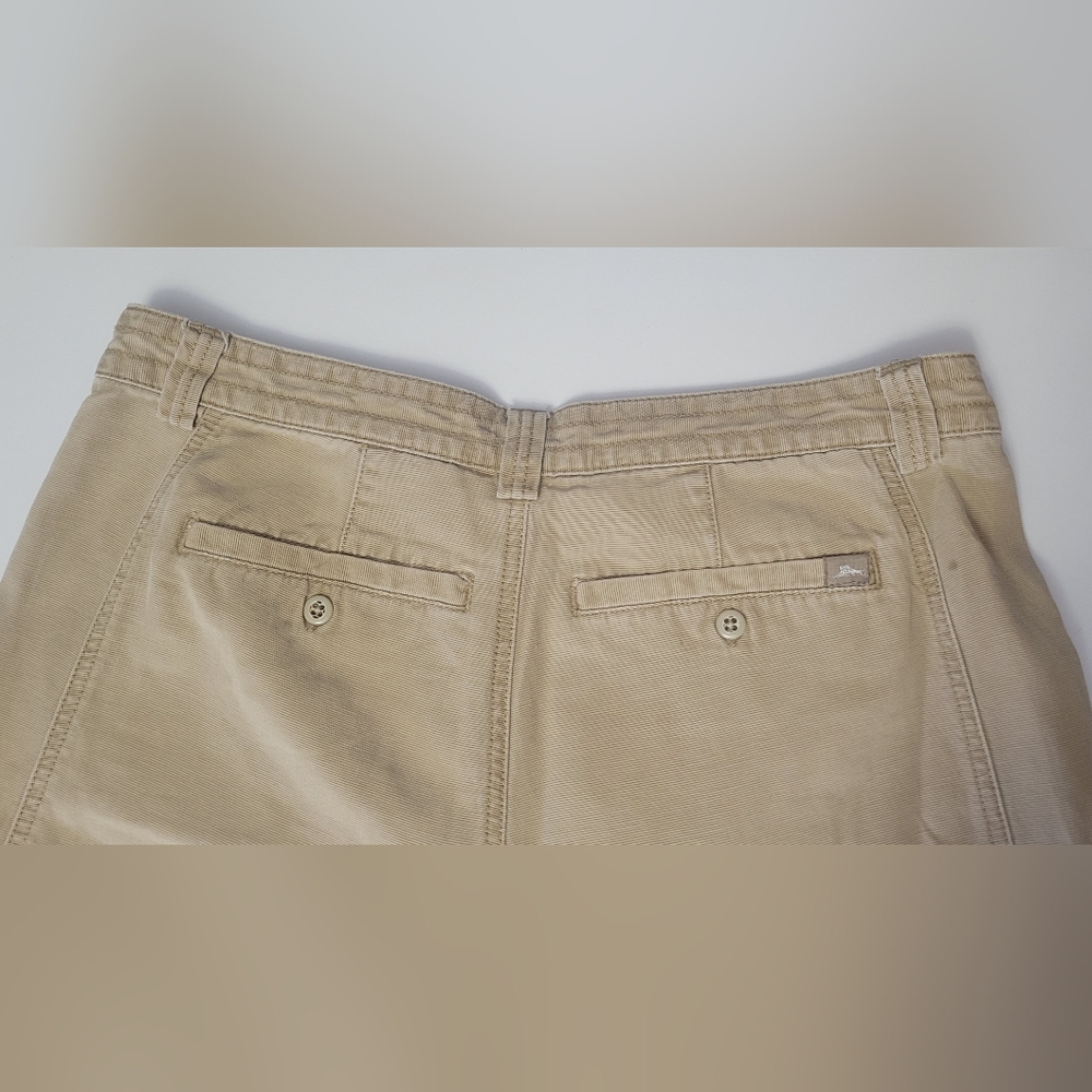 Tommy Bahama Men Cargo Shorts - Picture 5 of 6